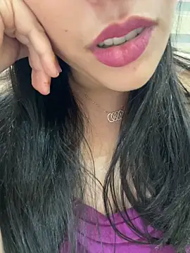 Bold-arabic-vibes online show from 02/17/26, 08:59