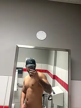 Yinigi online show from 01/17/26, 04:06