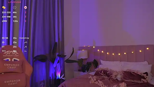 Snapshot of MissBunnyDoll chatting on 09/25/25, 11:41 MissBunnyDoll online show from 09/25/25, 11:41