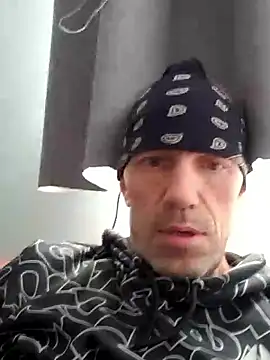 Snapshot of djcarey369159 chatting on 10/15/25, 08:20 djcarey369159 online show from 10/15/25, 08:20