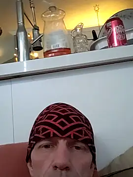 Snapshot of djcarey369159 chatting on 11/20/25, 02:28 djcarey369159 online show from 11/20/25, 02:28