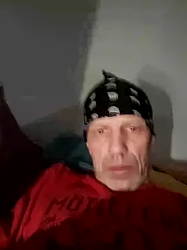 Snapshot of djcarey369159 chatting on 12/23/25, 10:57 djcarey369159 online show from 12/23/25, 10:57