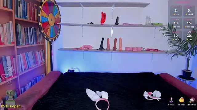 Snapshot of OkHard11 chatting on 10/23/25, 08:29 OkHard11 online show from 10/23/25, 08:29