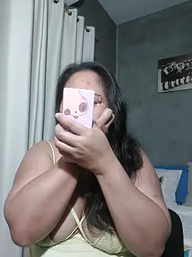 Snapshot of jengrey chatting on 02/02/26, 02:05 jengrey online show from 02/02/26, 02:05