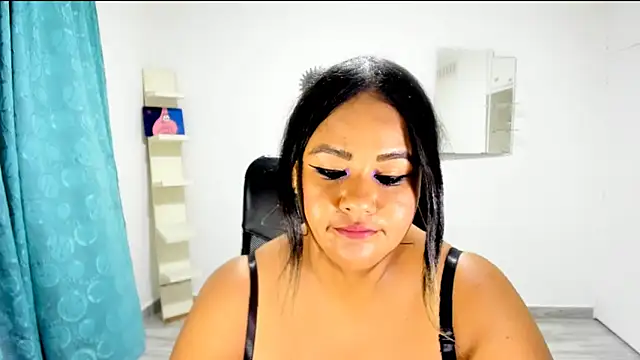 Snapshot of brent_rossy chatting on 10/19/25, 02:34 brent rossy online show from 10/19/25, 02:34