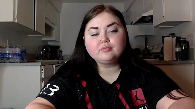 JJbaby1 online show from 11/04/25, 10:47