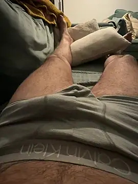 Snapshot of Bigtitsloveshow chatting on 11/09/25, 06:23 Bigtitsloveshow online show from 11/09/25, 06:23