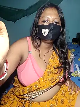 Hotty-rosni online show from 09/18/25, 12:01