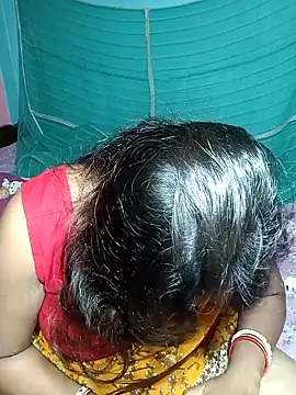 Hotty-rosni online show from 11/08/25, 12:22