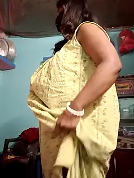 Hotty-rosni online show from 12/14/25, 04:07