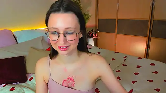 YourLovellyStory online show from 03/01/26, 11:56