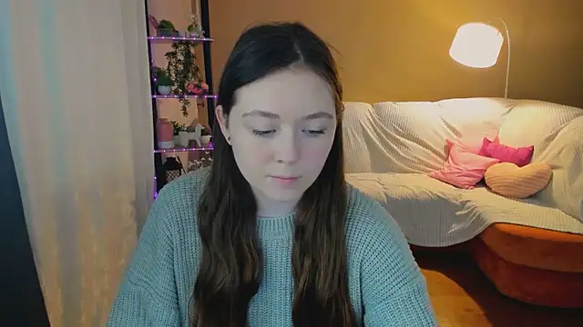 AlluringLookk online show from 09/12/25, 11:21