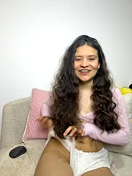 Emilyybennet  online show from 10/19/25, 12:11