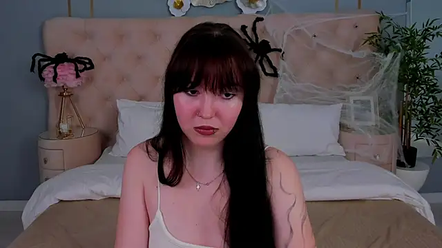 VanessaFields online show from 10/25/25, 03:18