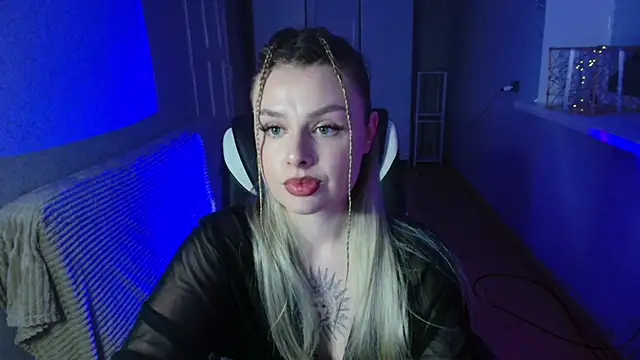 Snapshot of AngelicaHollywood chatting on 02/22/26, 08:18 AngelicaHollywood online show from 02/22/26, 08:18