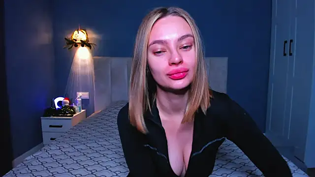 Snapshot of OliviaReece chatting on 01/08/26, 05:54 OliviaReece online show from 01/08/26, 05:54