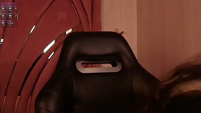 Emilia Bons online show from 02/18/26, 02:35