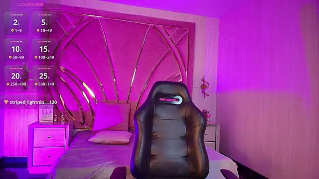 Emilia Bons online show from 03/10/26, 01:27