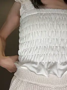 Snapshot of ms_suzuka chatting on 10/09/25, 12:08 ms suzuka online show from 10/09/25, 12:08