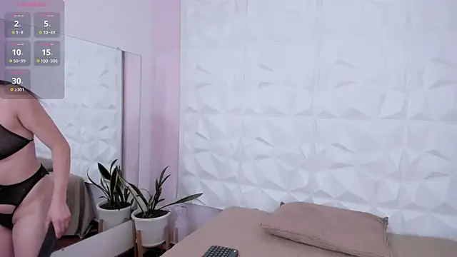 HannahToons online show from 09/15/25, 08:09