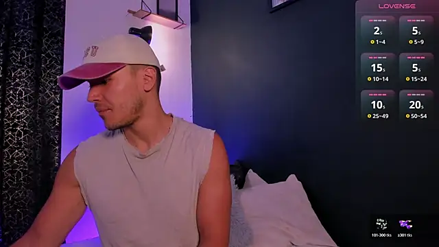 MarkSantozz online show from 04/15/26, 07:58