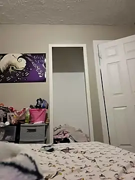 Snapshot of chocolate_bella chatting on 10/25/25, 01:02 chocolate bella online show from 10/25/25, 01:02