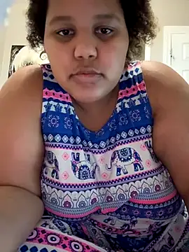 Snapshot of chocolate_bella chatting on 11/03/25, 11:37 chocolate bella online show from 11/03/25, 11:37