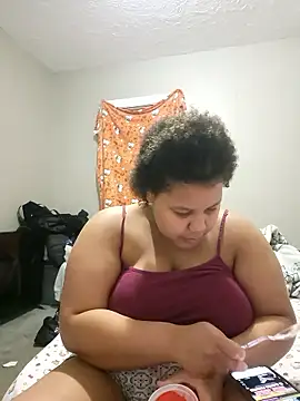 Snapshot of chocolate_bella chatting on 01/10/26, 03:52 chocolate bella online show from 01/10/26, 03:52