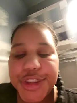 chocolate bella online show from 02/01/26, 02:21