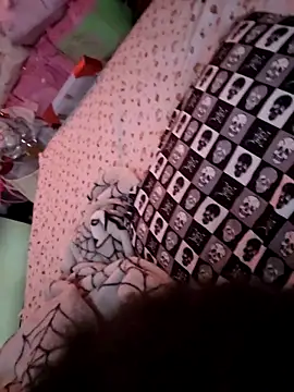 chocolate bella online show from 03/15/26, 01:39