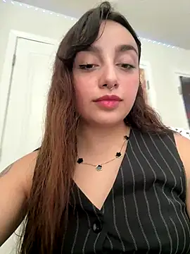 CharmingMaddie online show from 09/15/25, 04:18