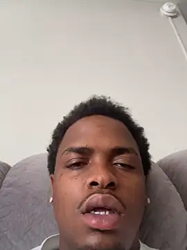 Snapshot of savagescott1 chatting on 09/24/25, 03:59 savagescott1 online show from 09/24/25, 03:59