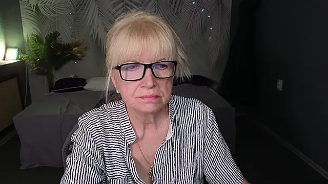 Sabina Ros online show from 11/03/25, 07:20