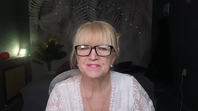 Sabina Ros online show from 02/17/26, 07:49