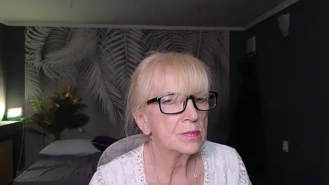 Snapshot of Sabina_Ros chatting on 05/29/26, 07:06 Sabina Ros online show from 05/29/26, 07:06