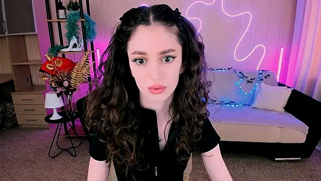 Snapshot of ChristinaConteeree chatting on 09/14/25, 11:20 ChristinaConteeree online show from 09/14/25, 11:20