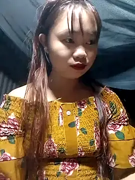 Snapshot of PhayPhay123 chatting on 11/08/25, 10:41 PhayPhay123 online show from 11/08/25, 10:41