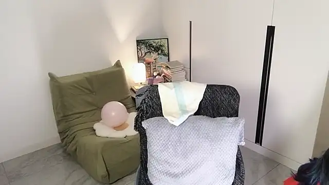 Emmaq996 online show from 09/25/25, 02:26