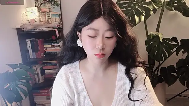 Emmaq996 online show from 02/11/26, 01:43