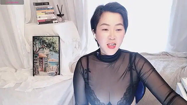 Emmaq996 online show from 03/26/26, 02:17