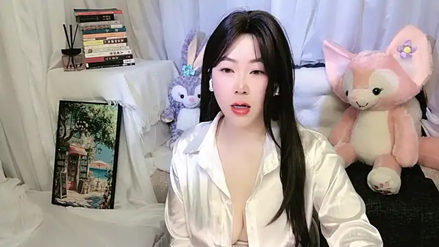 Emmaq996 online show from 04/10/26, 01:55