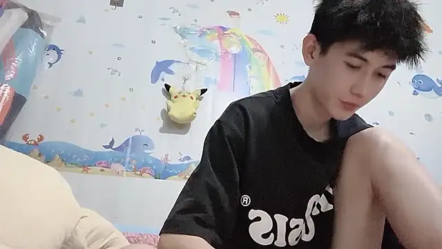 Snapshot of xiaojie2563 chatting on 10/21/25, 04:08 xiaojie2563 online show from 10/21/25, 04:08