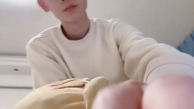 xiaojie2563 online show from 03/02/26, 04:03