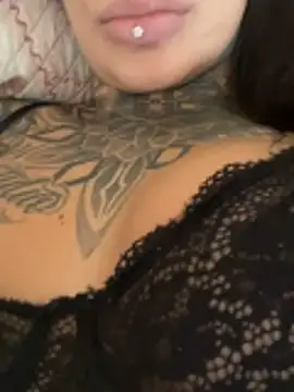 sereiaruiva99 online show from 05/12/26, 05:43