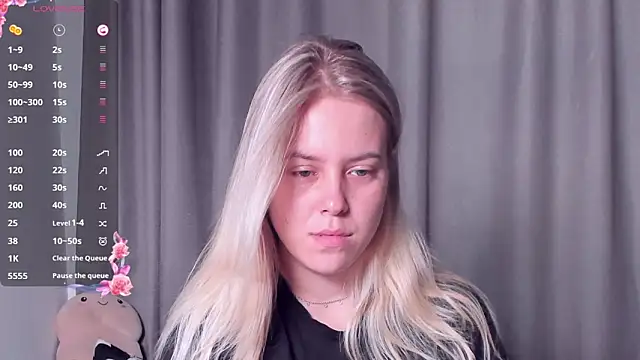 Snapshot of AngelAnty chatting on 09/11/25, 03:12 AngelAnty online show from 09/11/25, 03:12