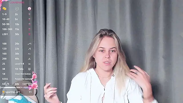 Snapshot of AngelAnty chatting on 10/23/25, 04:06 AngelAnty online show from 10/23/25, 04:06