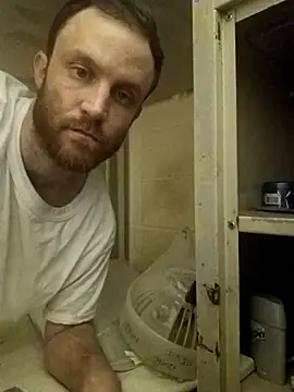 Snapshot of Zig97495 chatting on 11/03/25, 02:46 Zig97495 online show from 11/03/25, 02:46