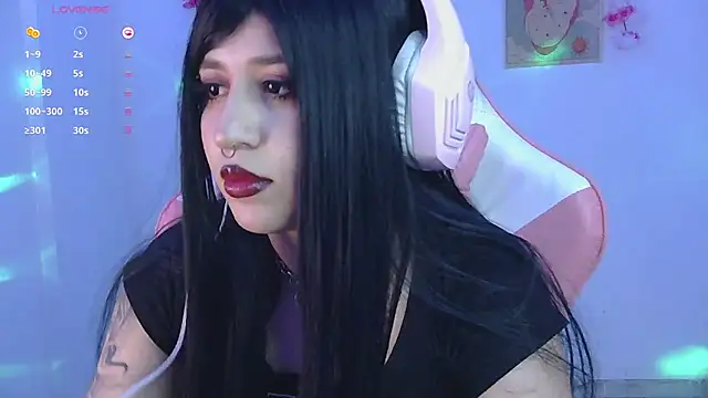 Snapshot of Hachiko_Love chatting on 11/08/25, 03:39 Hachiko Love online show from 11/08/25, 03:39