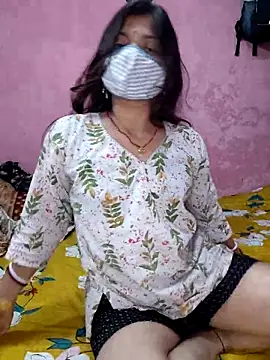 hiddennisha online show from 03/18/26, 05:05