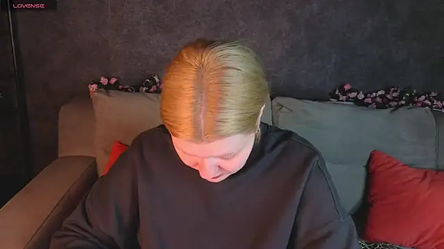 Michele Greenn online show from 06/01/26, 01:07